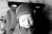 Newborn_Portraits-9-2